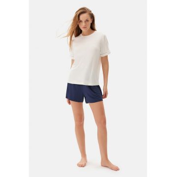 Pijama cu pantaloni scurti cu talie inalta