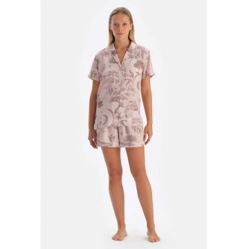 Pantaloni scurti de pijama cu imprimeu grafic