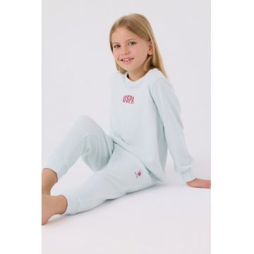 Pijama cu decolteu la baza gatului si logo brodat