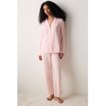 Pijama cu pantaloni lungi - revere decupate si model