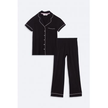 Camasa cu maneci scurte si pantaloni lungi de pijama