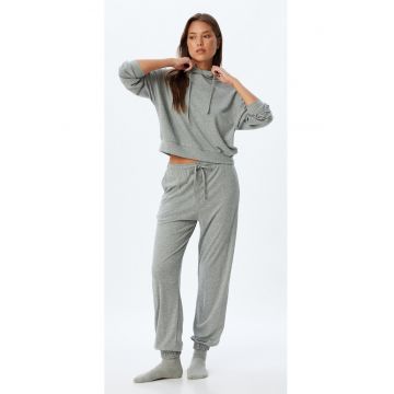 Pantaloni lejeri de trening cu snur