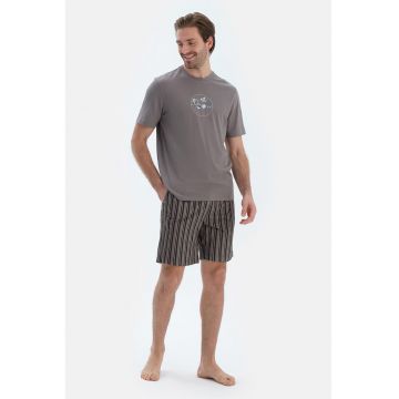 Pijama cu imprimeu si maneci scurte