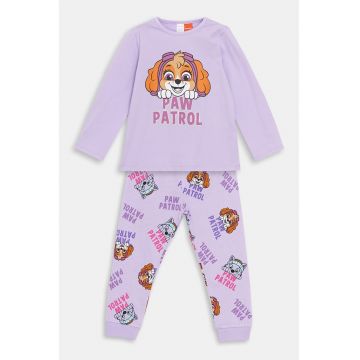 Pijama cu model cu desene