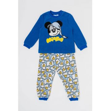 Pijama cu model Mickey Mouse
