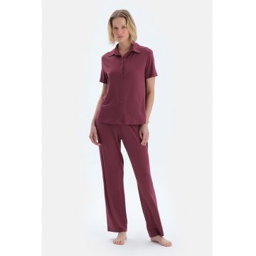 Pijama cu model uni si maneci scurte