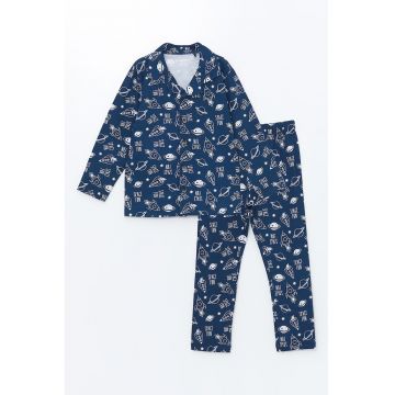 Pijama cu pantaloni lungi si imprimeu grafic