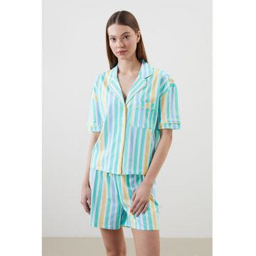 Pijama de bumbac su dungi si pantaloni scurti