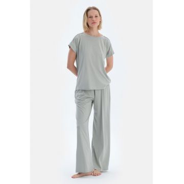 Pijama din amestec de modal cu model uni