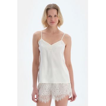 Top de pijama cu decolteu in V si garnituri din dantela