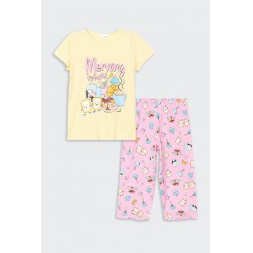Pijama cu maneci scurte si imprimeu grafic