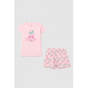 Pijama cu pantaloni scurti si imprimeu grafic