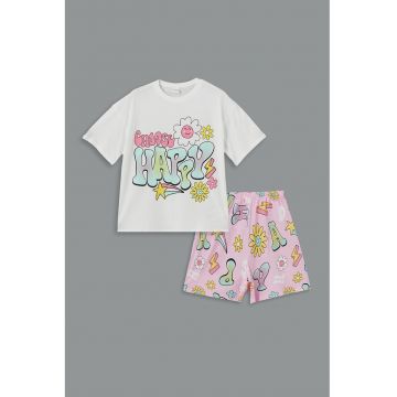 Pijama cu pantaloni scurti si model grafic