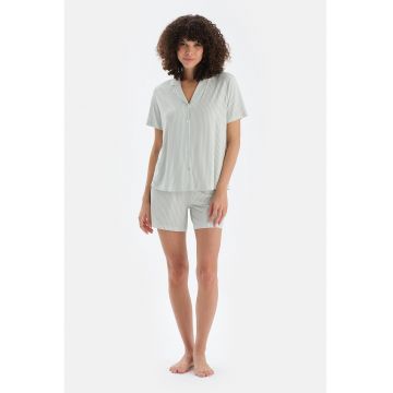 Pijama din amestec de modal cu pantaloni scurti