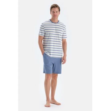 Pijama din bumbac si modal cu maneci scurte si model in dungi