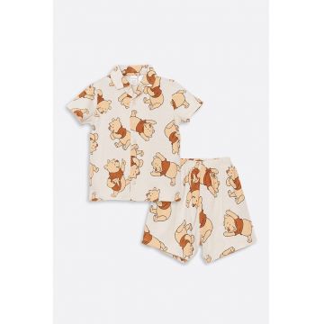 Pijama scurta cu imprimeu cu Winnie The Pooh