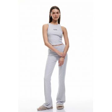 Pijama striata cu pantaloni lungi si top