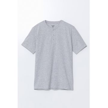 Tricou de pijama cu fenta cu nasturi