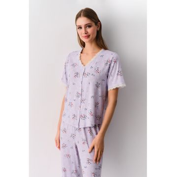 Pijama cu decolteu in V si model floral