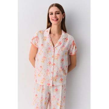 Pijama cu model floral si decolteu in V