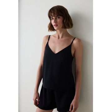 Top de pijama cu decolteu in V si barete ajustabile - Negru