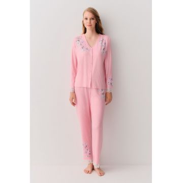 Pijama cu model si garnitura de dantela