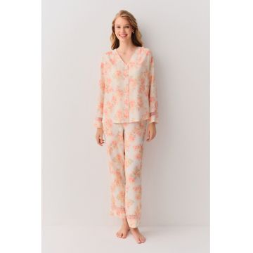 Pijama cu pantaloni lungi si model floral