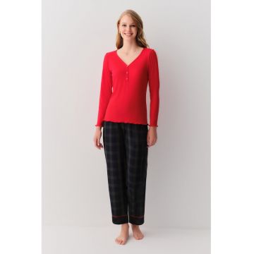 Pijama lunga cu decolteu in V