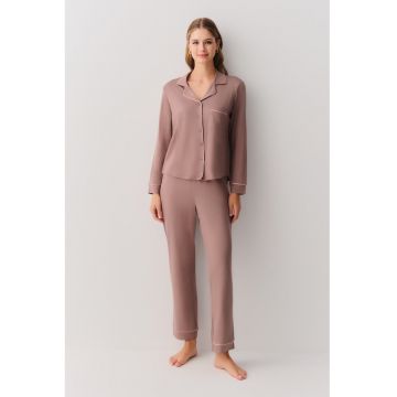 Pijama uni cu pantaloni lungi