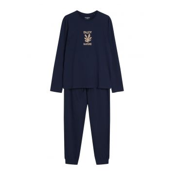 Pijamale pentru barbati confectionate din materiale de inalta calitate - oferind confort si un somn odihnitor - Level