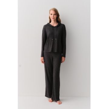 Bluza de pijama tricotata cu gluga