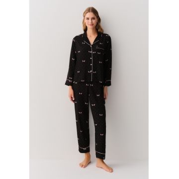 Pijama cu imprimeu si nasturi