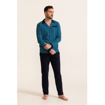 Pijama cu maneci lungi si model