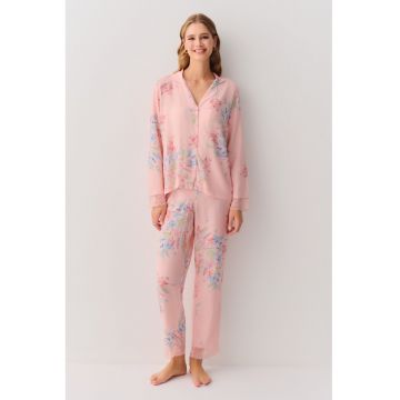 Pijama cu model floral si insertii din dantela