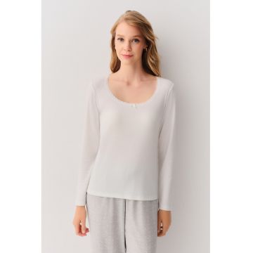 Pijama regular fit cu buline