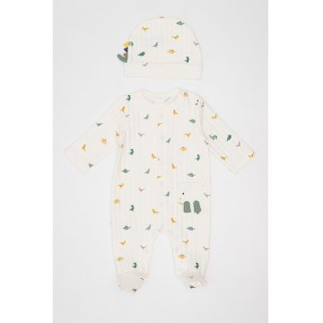 Set de salopeta cu botosei si caciula