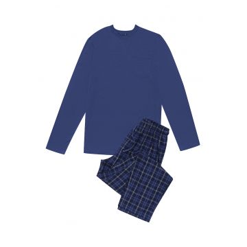 Pijama barbati  albastru inchis - bumbac - maneca lunga - imprimeu in carouri - set bluza si pantaloni -