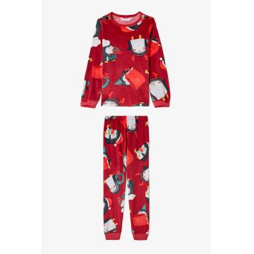 Pijama cu aspect de catifea si model