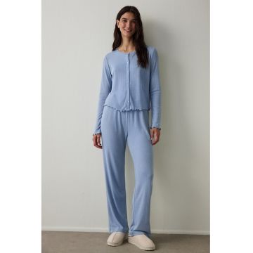 Pijama cu pantaloni lungi - nasturi si model uni