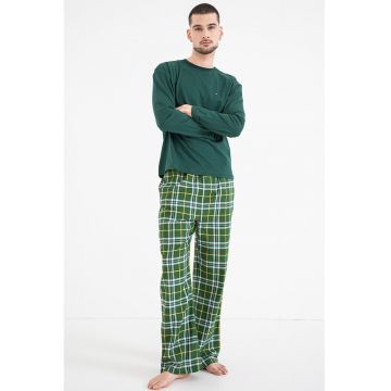 Pijama cu pantaloni lungi si model in carouri - Verde aquamarin