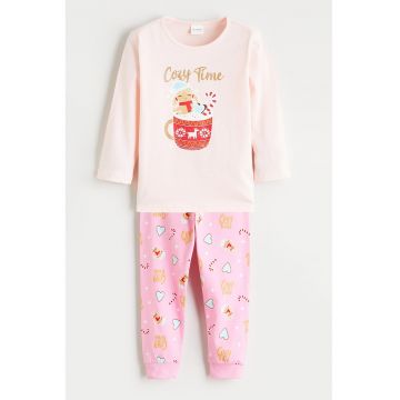 Pijama cu pantaloni lungi si model tematic de Craciun