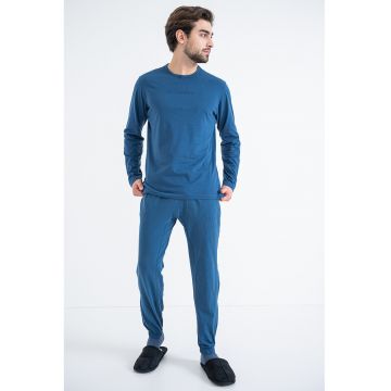 Pijama de bumbac cu decolteu la baza gatului