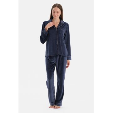 Pijama lejera catifelata cu snur - Bleumarin