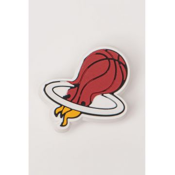 Talisman pentru saboti Jibbitz Basketball Team - Alb/Maro cognac