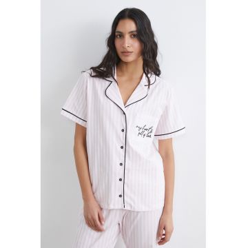 Pijama cu buzunar pe piept si dungi - Alb/Roz pal