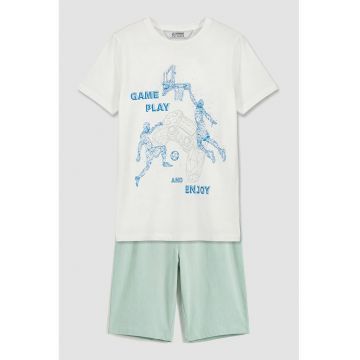 Pijama cu design grafic - Alb fildes/Verde pastel