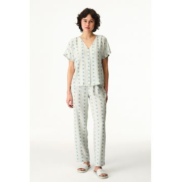 Pijama cu decolteu in V si model floral - Albastru royal/Verde pastel