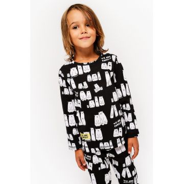Pijama cu pantaloni lungi si imprimeu grafic