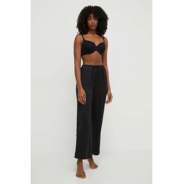 Chantelle culoarea negru
